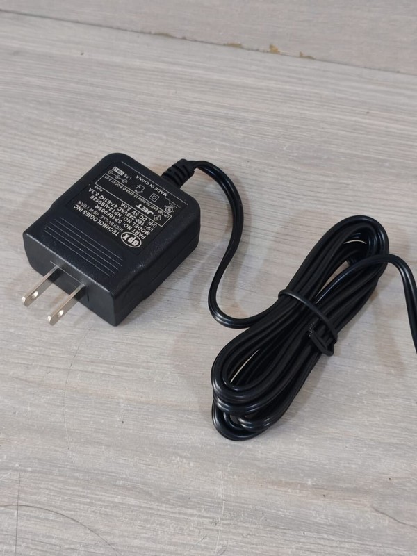 SEL SCHWITZER ENGINEERING LABORATORIES C642 Computer Terminal with power adapter gallery