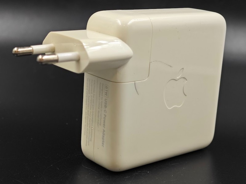 Apple A1947 USB-C Power Adapter 61W Used Working