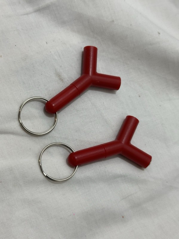 2 Key Chain Audio Splitter Y Adapter 3.5mm Male to Dual 3.5mm Female Adapter Red