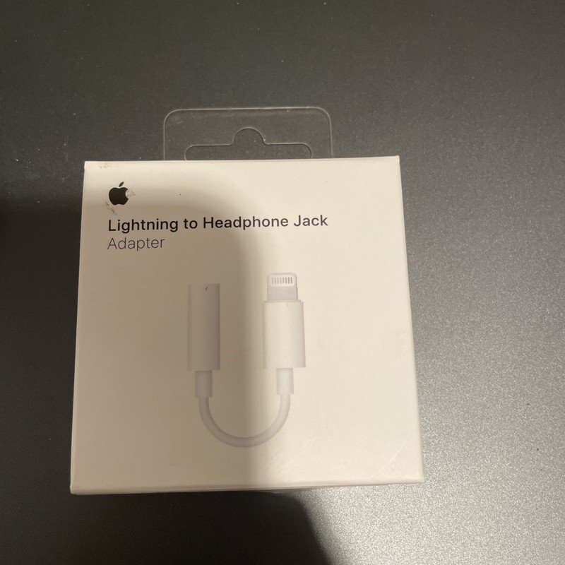 Authentic Apple Lightning to Headphone 3.5mm Jack Adapter – White MMX62AM/A