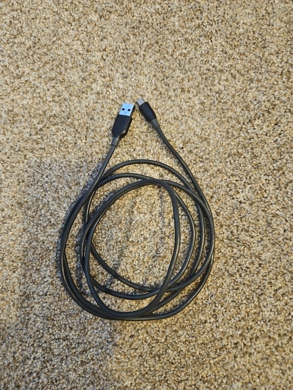 Anker USB-A Male to Micro-USB (Micro-B) Cable – 6 FT gray