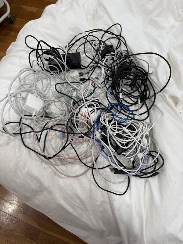 Lot Of iPhone And Other Cords