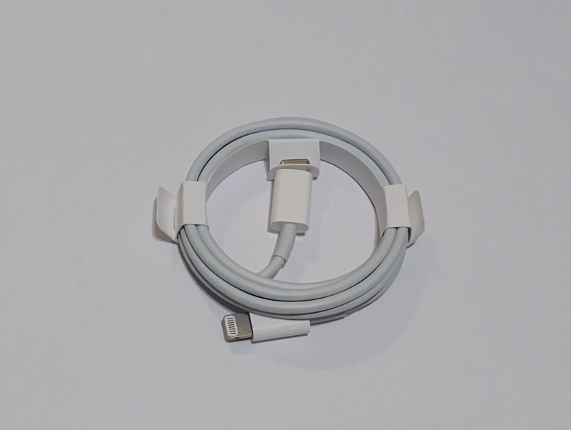 Brand-New Apple Lightning to USB-C Charging Cable White 100% Authentic OEM