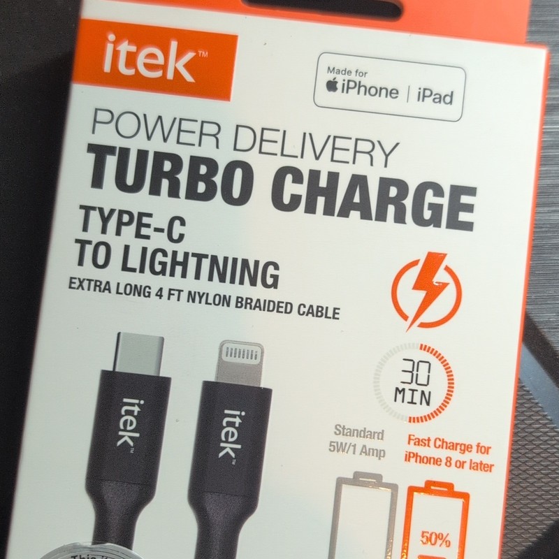 iTek Power Delivery Fast Charge USB-C to Braided Cable 4ft Black
