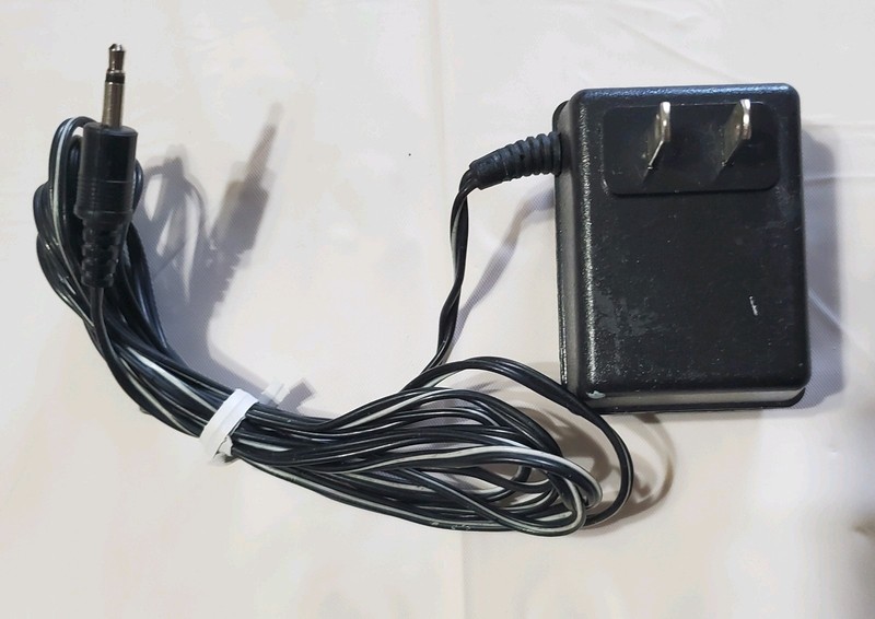 UL Power Supply Model AD-0514-UL Input AC 120V Output DC 5V 149mA Vacuum Cleaner gallery