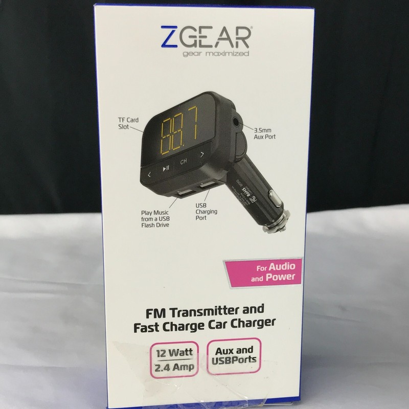 Z Gear FM Transmitter – Adaptive Fast Car Charger
