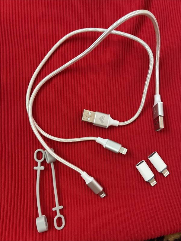 Set: 2 USB-C to Lightning Adapters & 2 USB-A to Lightning Cables For Apple