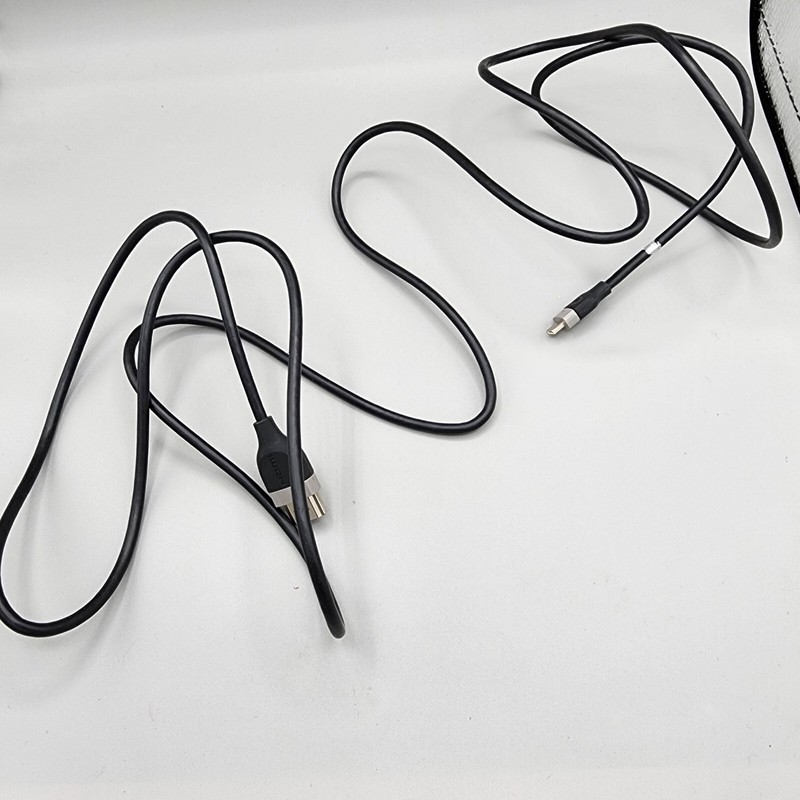 USB To HDMI Wire Cable 6ft TV AV Adapter Mobile Phones Tablets HDTV