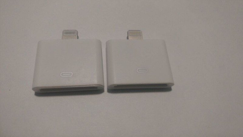 30 pin to 8 pin Adapter Black/white Head Charger Adapter 2 Pack