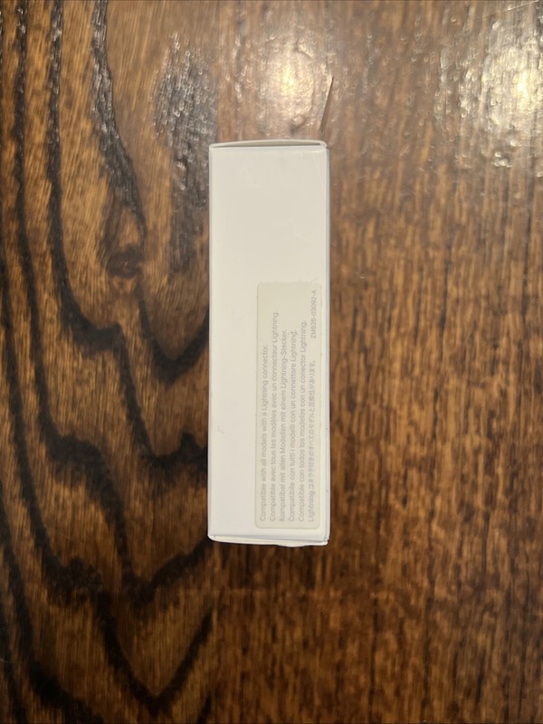 Apple Lightning to USB Cable (2m) White For Apple Charging Cable gallery