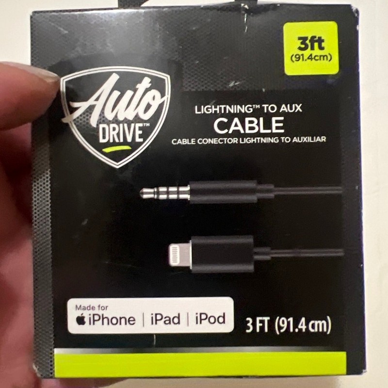 Bundle of 2 Auto Drive Brand Cable and Adapter for iPhones New in Box gallery