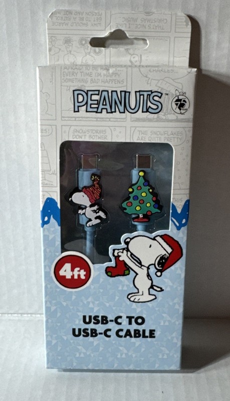 🎄 Peanuts USB-C Charging Cable Snoopy Christmas Wreath 4FT Data/Sync Cord Blue
