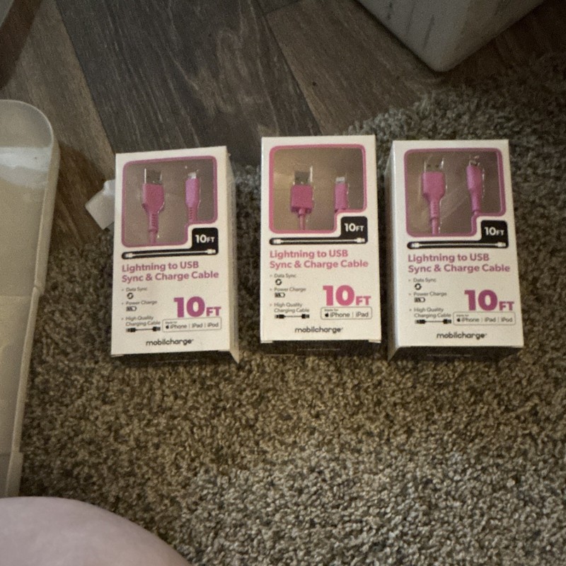 3 Pack mobilecharge Lot of 3 Sync & Charge IPhone Charger to USB Cable 10ft Pink
