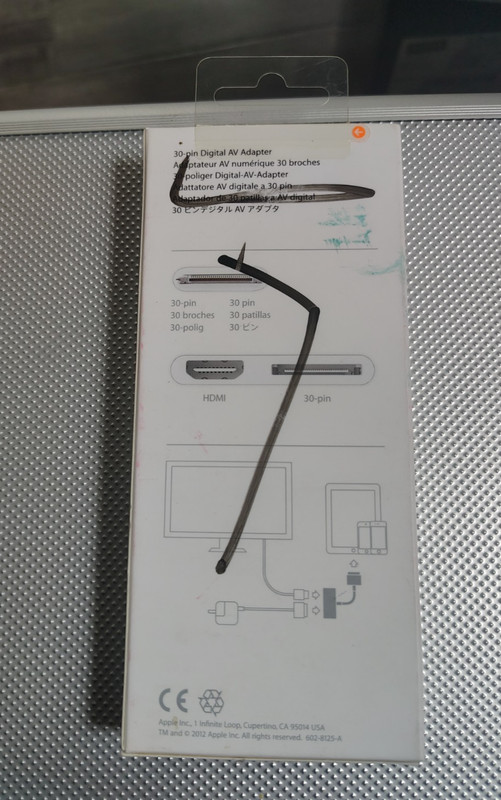 Apple 30-pin Digital AV Adapter Model A1422 HDMI ADAPTER gallery
