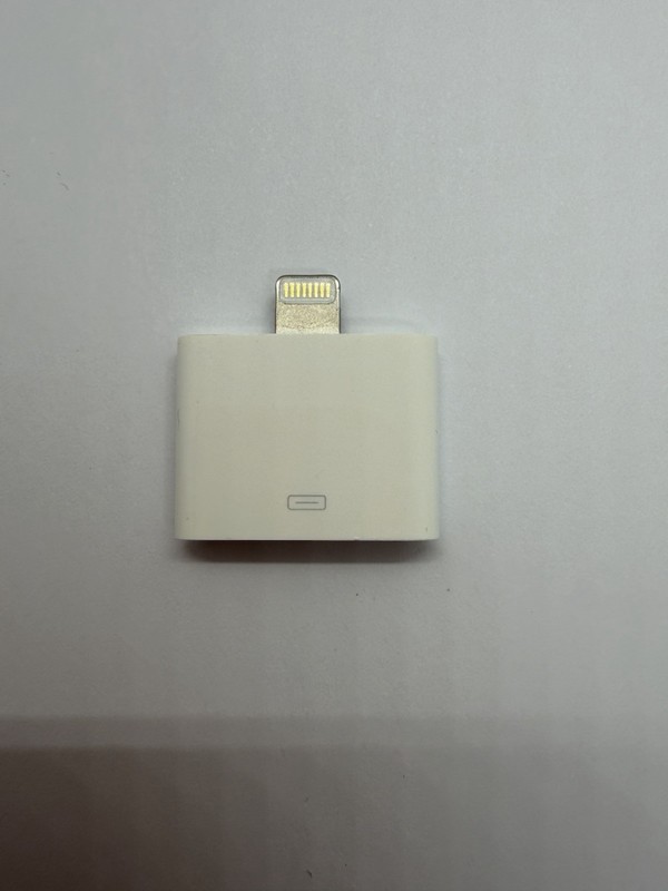 Original Apple Lightning To 30-Pin 30-Pole Adapter MD823ZM/A iPhone iPod Used gallery