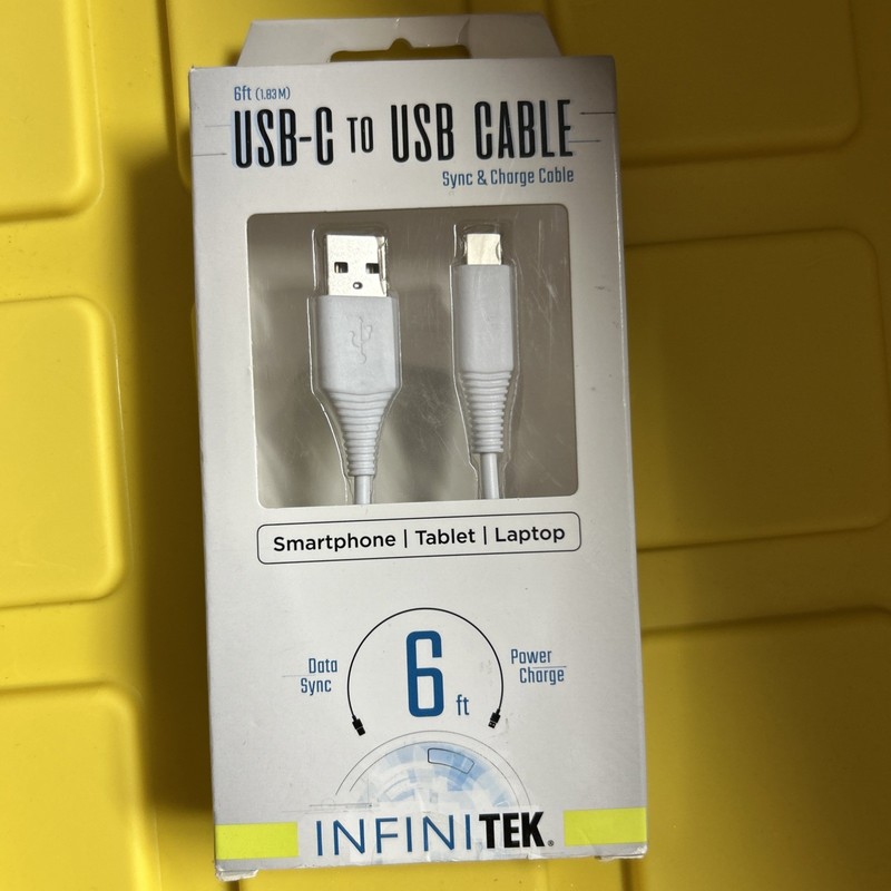 USB-C To USB Sync/charge cable 6ft 1 In Box 12 Watt white