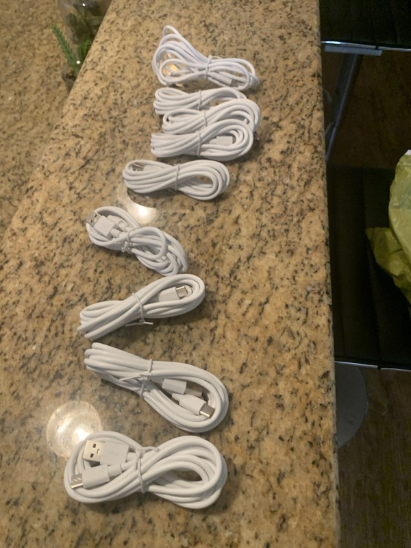 (9) 6 Foot USB To Type C Cable