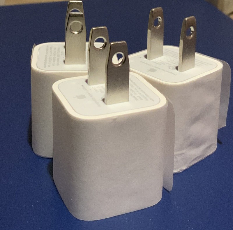 🏯 Apple 5W USB Power Adapter Wall Charger X Apple/ Samsung‼️Lot Of 3🆕As Shown gallery