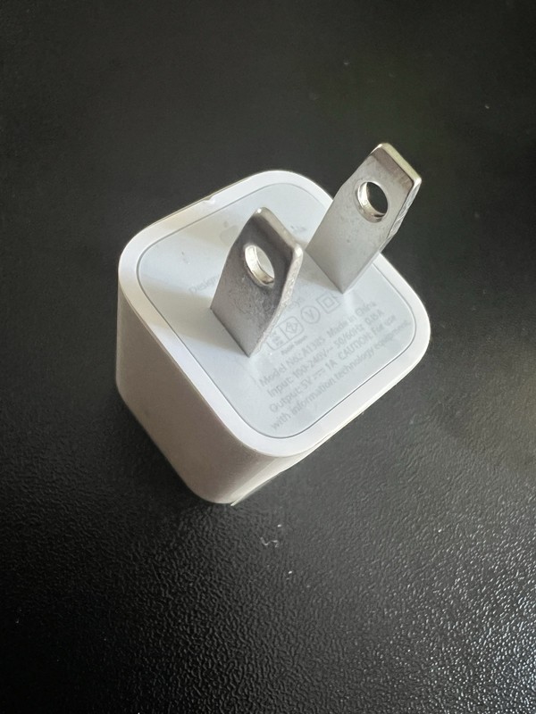 Apple A1385 5W USB Travel Power Adapter Cube Charger iPhone iPad Genuine