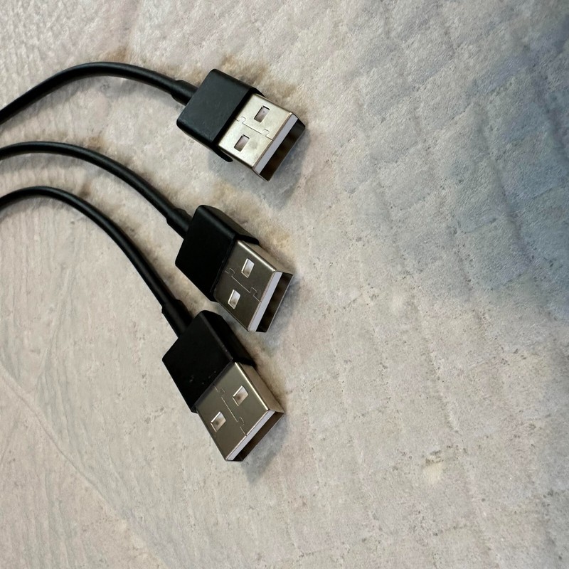 3x 7" Cables for iPhone USB to Lightning Great for Cars Short 7 inch Cords Black gallery