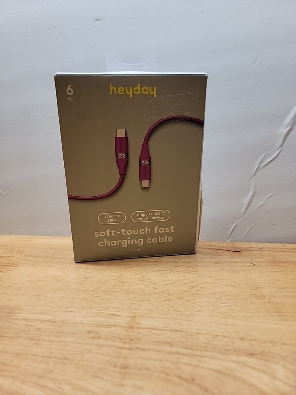 Heyday 6′ USB-C to USB-C Soft Tough Fast Charging Silicone Cable – Neon Violet