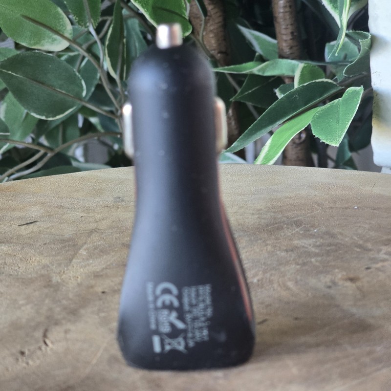 Fuse 3 Port USB Car Charger + Multi Cable Set USB-C Micro USB gallery