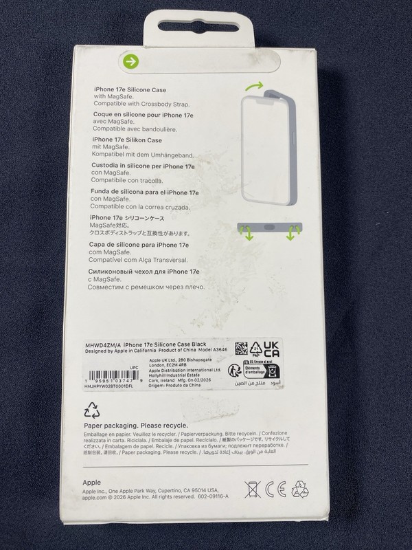 Authentic Apple iPhone 17e Silicone Case with MagSafe Black NEW IN SEALED BOX gallery