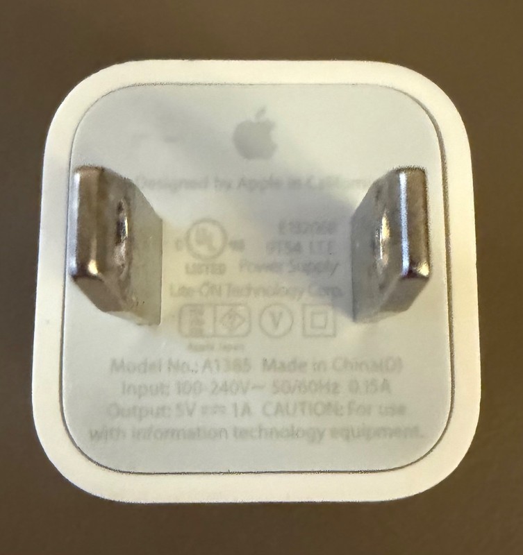 Genuine OEM Apple A1385 5W USB Travel Power Adapter Cube Charger iPhone iPad gallery
