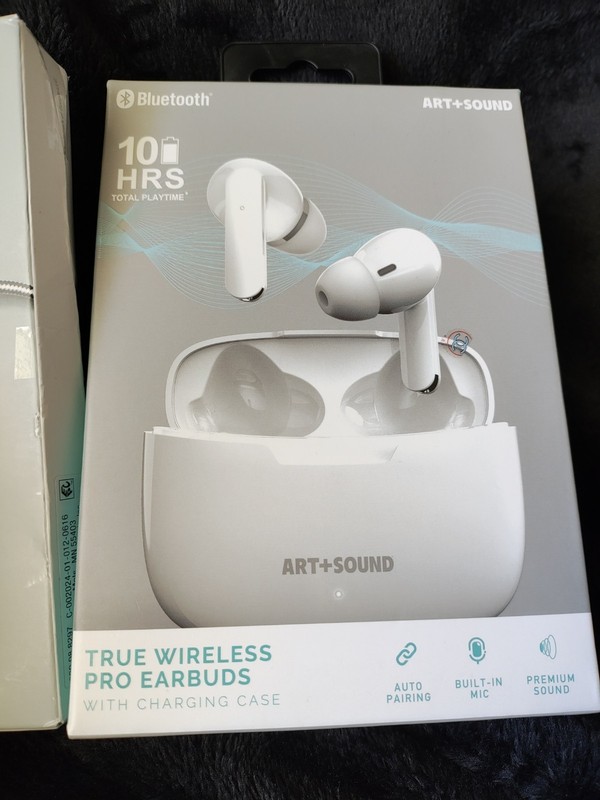 Android Cell Phone Accessory Bundle USB-C Wall Charger Charging Cable Ear Buds gallery