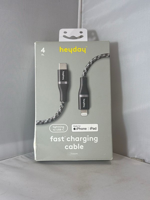 4' Pin For Apple to USB-C Braided Cable - heyday Black MFi-Certified