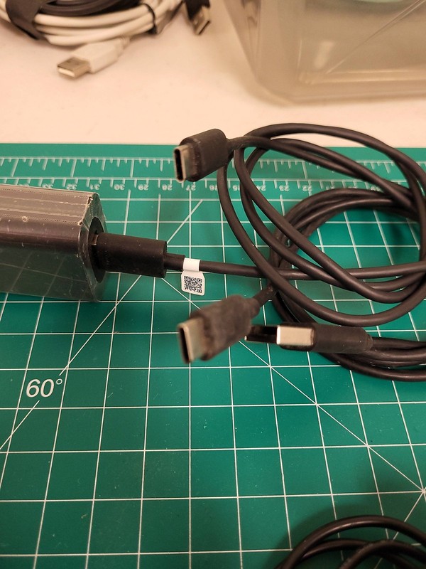 Lot 6 Cell Phone Chargers Cables Samsung Motorola Apple USB-C Mini USB Sync Data gallery