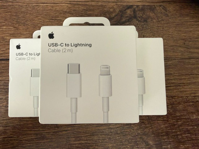 Genuine Apple Lightning to USB-C Cable 2 meter MW2R3AM/A A2441 3-PACK