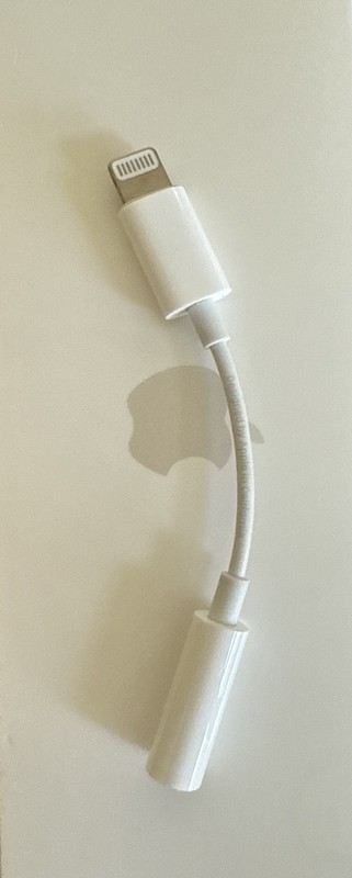 Apple Audio Adapter Lightning To Aux