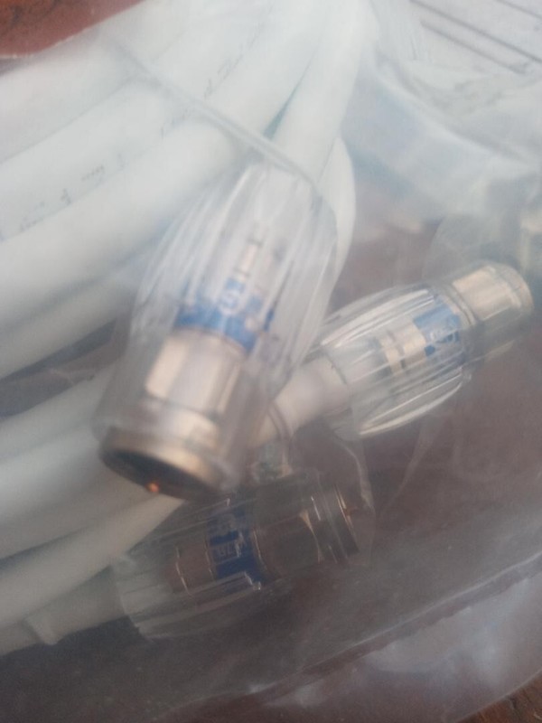 Cable Coaxial, SiK Accessory Pak HSD. PS 1085514 white with adaptor ends. gallery