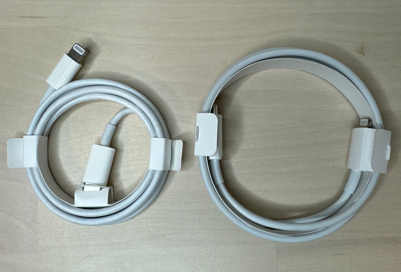 out of box Lot of 2 Genuine Apple USB-C to Lightning Cable (1m)