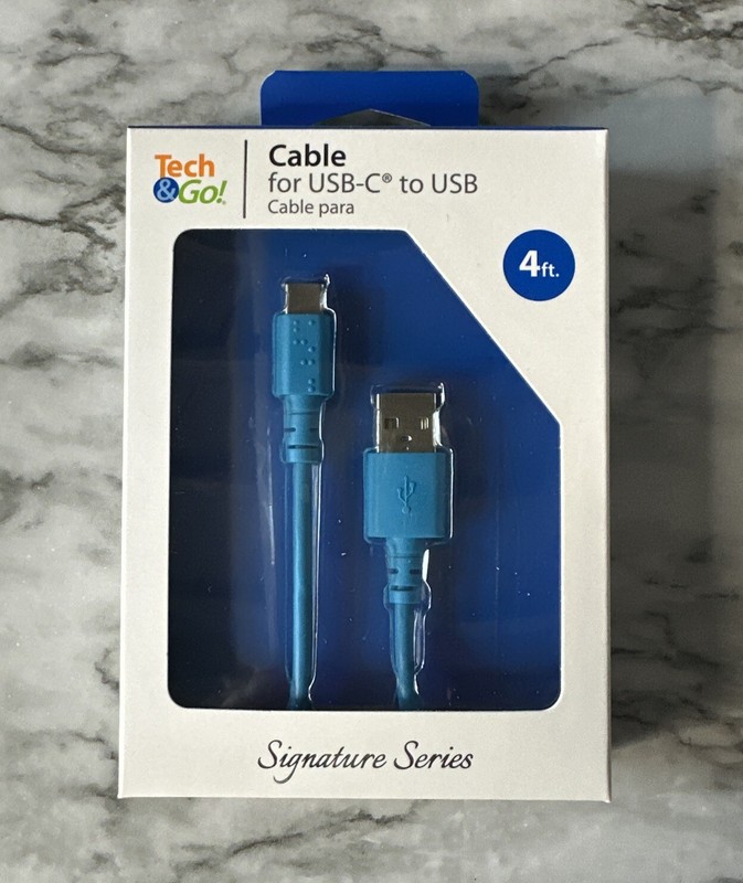 Tech & Go 4ft USB-C To USB Silicone Charging Cable ~ Brand New ~ Blue