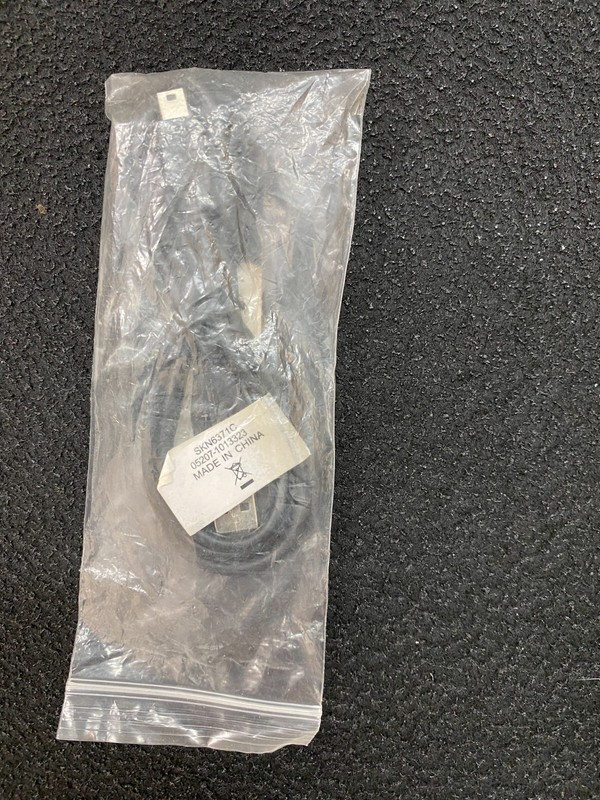 Motorola SKN6371C Mini USB Data Cable 07026-BK-0091329 New gallery