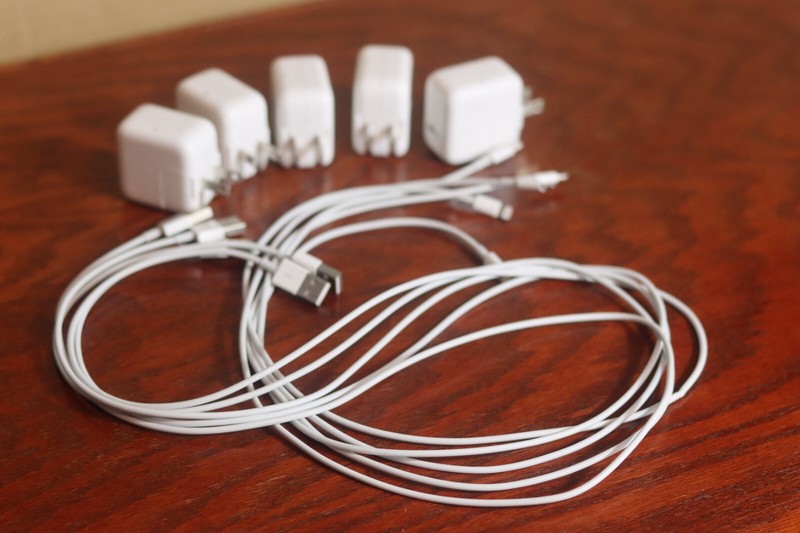 5 X Apple 12W USB Power Adapter for iPhones w/ lightning cable included GENUINE gallery