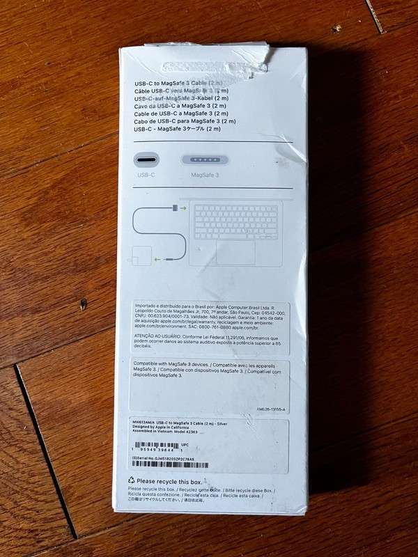 Genuine Apple USB-C to MagSafe 3 Charging Cable 2M A2363 for MacBook gallery