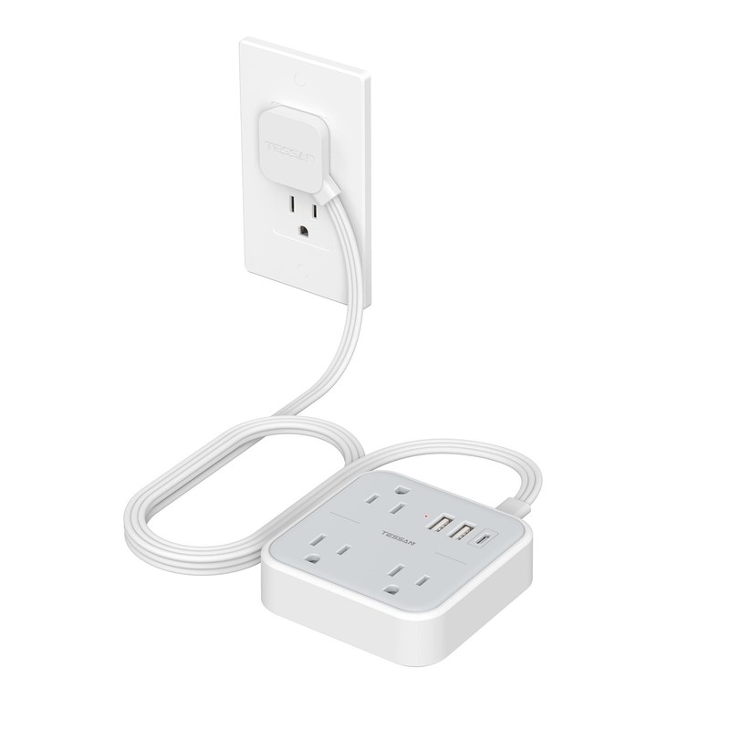 Ultra Thin Flat Extension Cord 5 FT, TESSAN Slim Power Strip with USB Ports (…