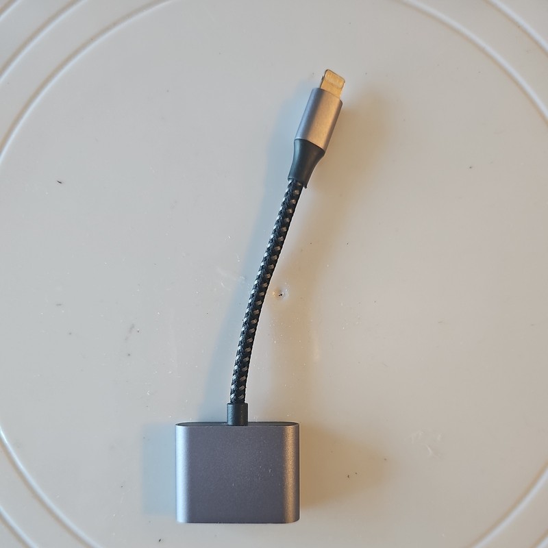 iPhone Apple to Headphone Adapter Dual Jack Audio Charger Dongle Split