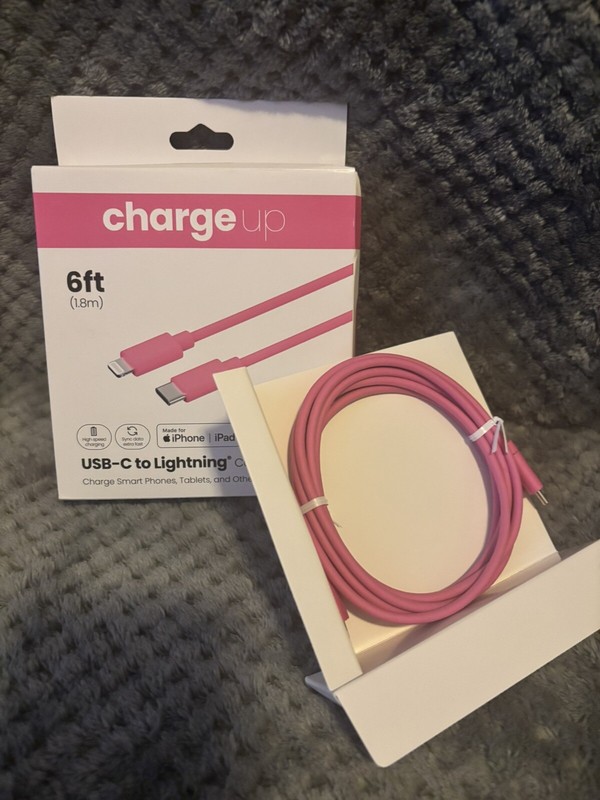 Charge Up 6 ft. (1.8 m) USB-C to Lightening Cable, Color Pink, ~New in Box~ gallery