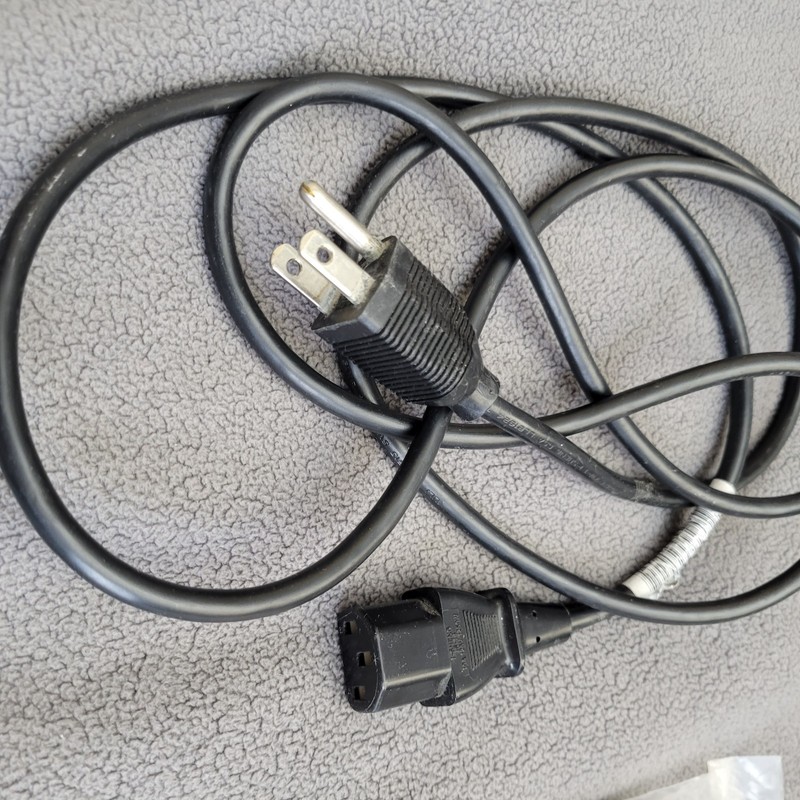 VGA DVI POWER ADAPTER Cables Circular Barrel DC Video Mixed 19PC Spares gallery