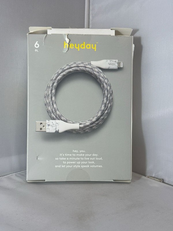 Mix of 3 - 6' Lightning to USB-A Braided Cable (MFi-Certified) gallery