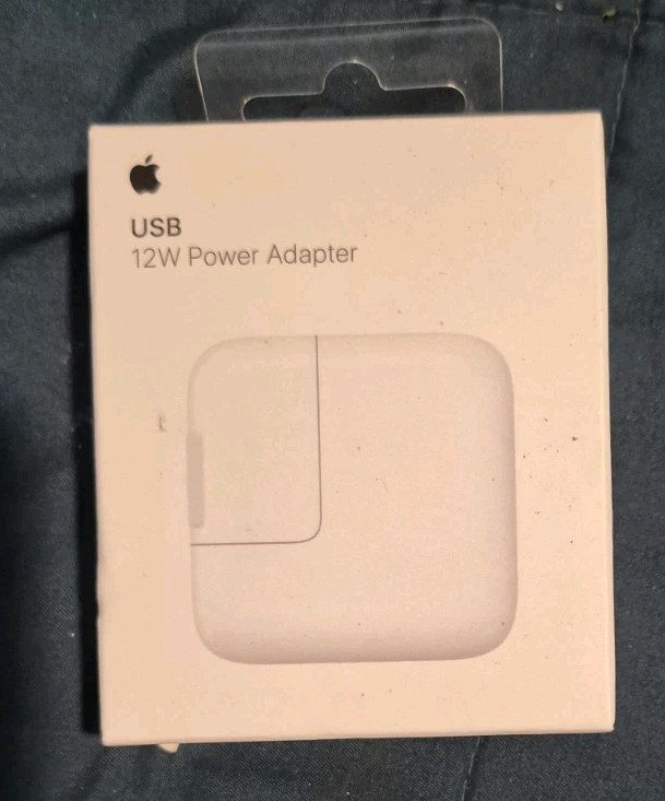 Apple (MD836LL/A) 12W USB Power Adapter White New