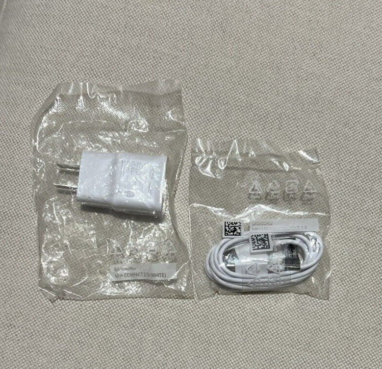 Samsung Mini Micro USB cable 1.2 and Samsung Wall USB Adapter output 5.0V 2.0A gallery