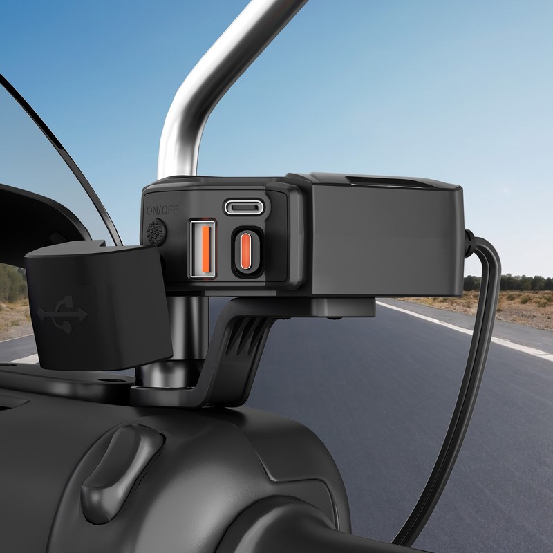 For Motorcycle Phone Charger USB Type-C Retractable 30W Flash Charging Cable gallery