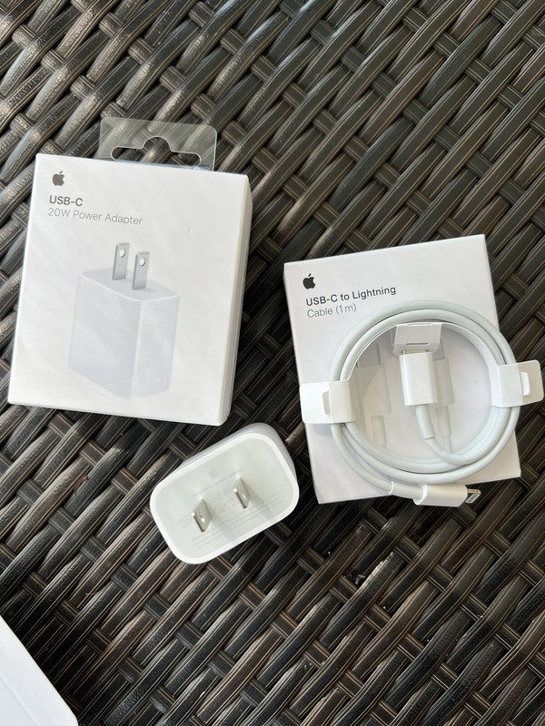 Genuine 20W USB C Type C Power Adapter Fast Charger For iPhone 17 16 15 14 13 12