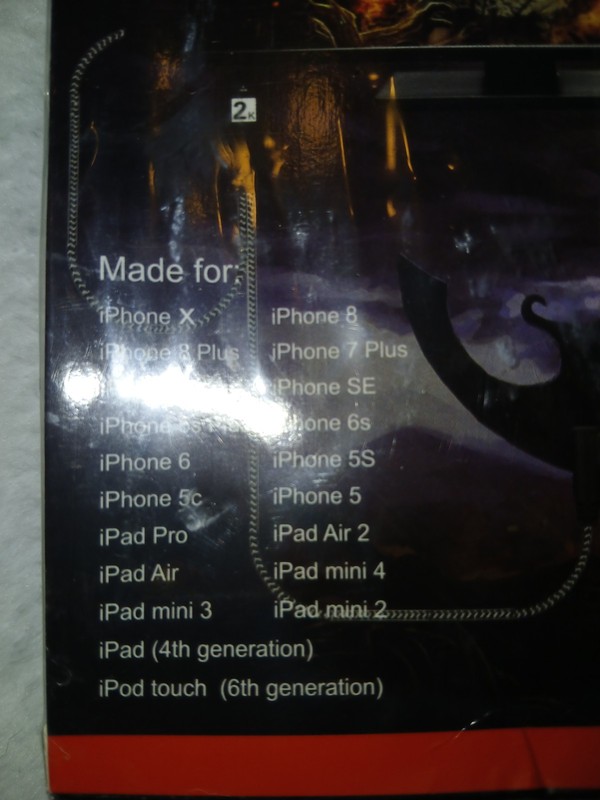 Iphone To TV 90° Game Special HDTV Adapter Cable gallery