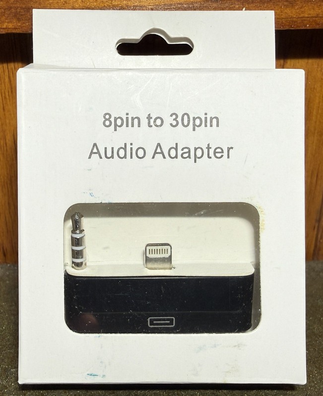 iPhone/iPod 5 Audio Adapter Converter (8 Pin to 30 Pin)